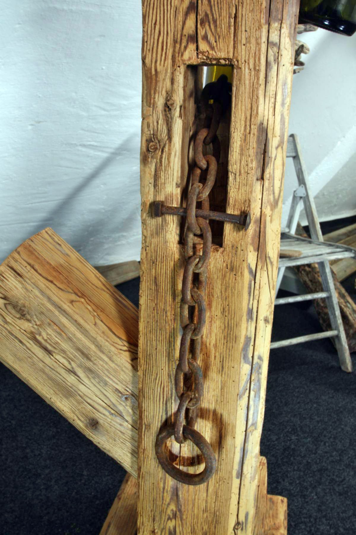 Alte Holzbalken Dekoration. holzbalken inkl dekoration in