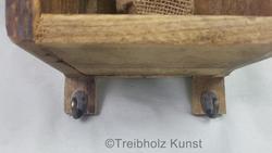 Regal auf Holz rustikal 